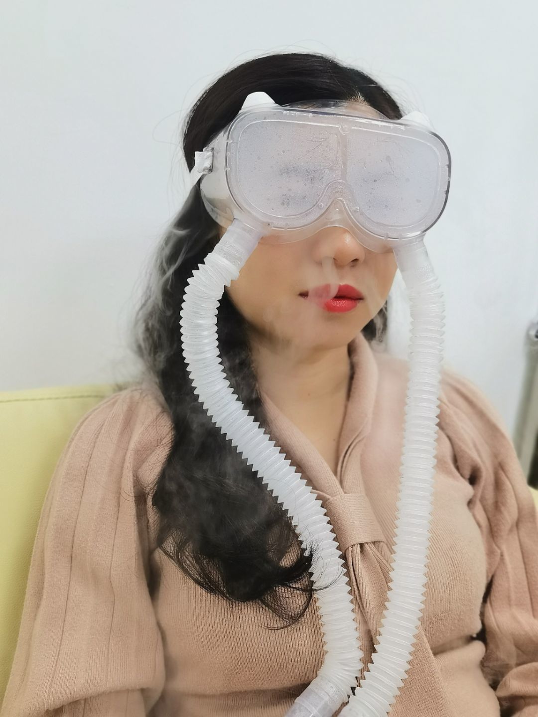 眼睛干澀、疲倦、刺痛……注意了！“干眼癥”可能找上你了！